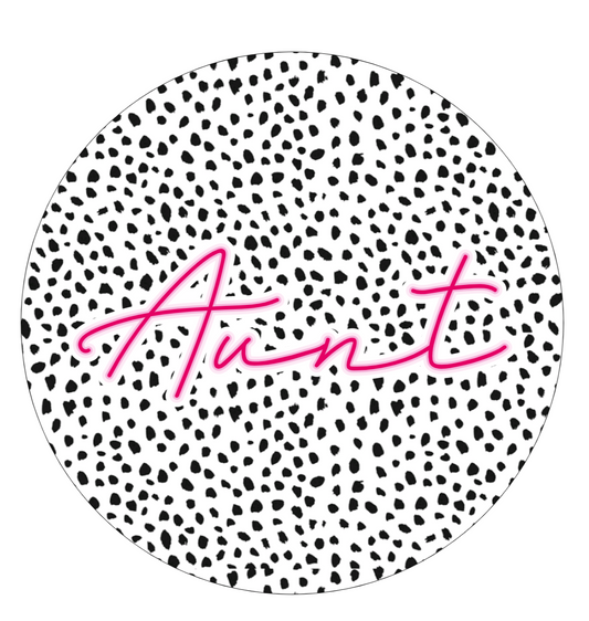 Aunt polka dots